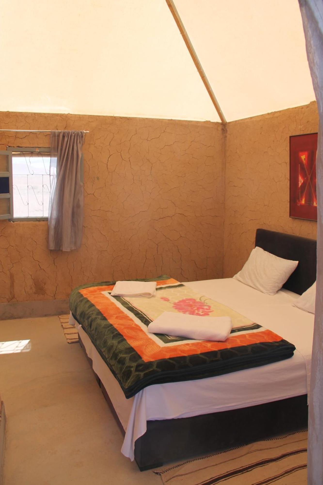 Ngayan Camp Hotel Taizelt Bagian luar foto